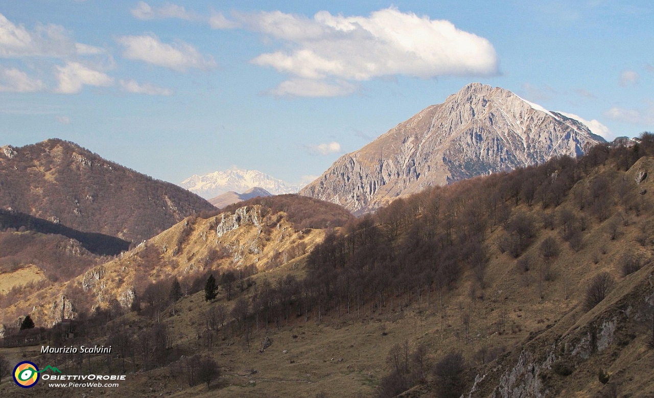 27 E adesso passo al Monte Rosa e la Grignetta....JPG